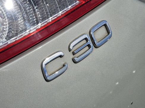 Used 2010 Volvo C30 image 35