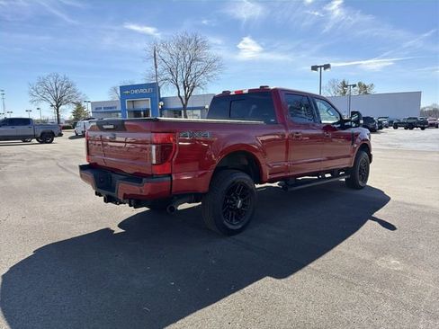 Used 2022 Ford F250 Lariat w/ Black Appearance Package image 2