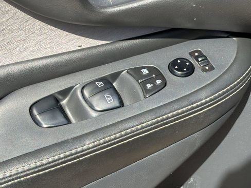 Used 2023 Nissan Murano S FWD image 24