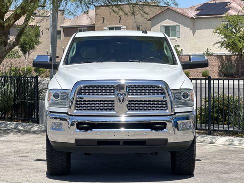 Used 2018 RAM 2500 Laramie w/ Cold Weather Group AWD/4WD image 3