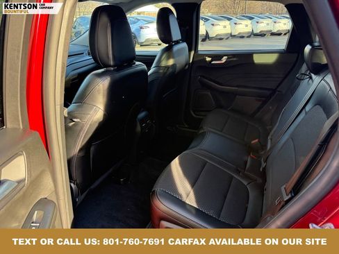 Used 2024 Ford Escape SE image 32