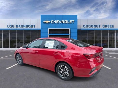 Used 2023 Kia Forte LXS image 6