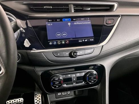 Used 2023 Buick Encore GX Select w/ Sport Touring Package image 6