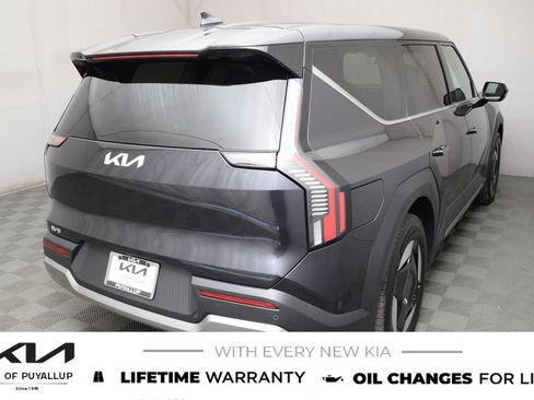 New 2026 Kia EV9 Light RWD image 5