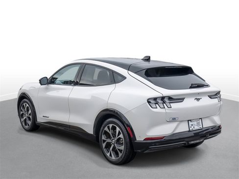 Certified 2023 Ford Mustang Mach-E Premium image 6