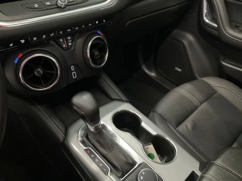 Used 2023 Chevrolet Blazer LT w/ Sound & Technology Package FWD image 14