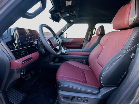 New 2026 INFINITI QX80 Autograph w/ Premium Cargo Package image 18