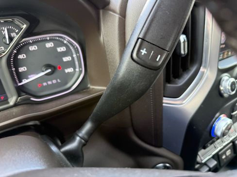 Used 2019 GMC Sierra 1500 SLT w/ SLT Premium Package image 25