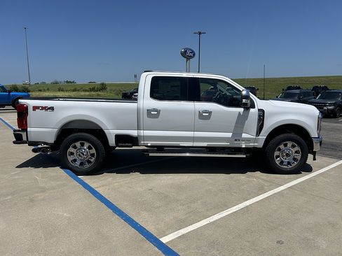 New 2026 Ford F250 Lariat w/ Chrome Package AWD/4WD image 7