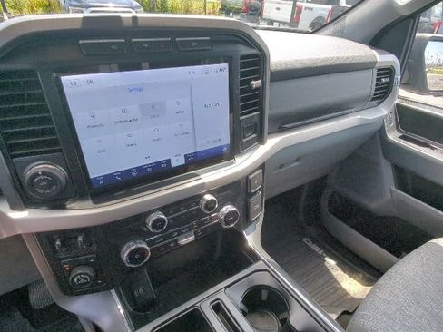 Used 2022 Ford F150 XLT w/ Equipment Group 302A High AWD/4WD image 16