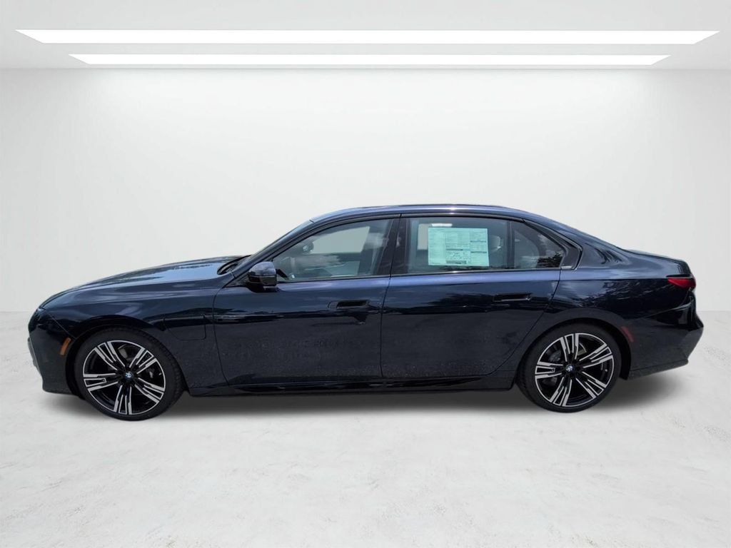 New 2026 BMW 750e xDrive AWD/4WD image 7