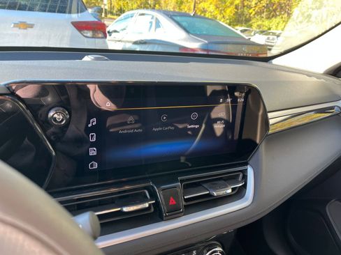 Used 2025 Chevrolet TrailBlazer LT image 20