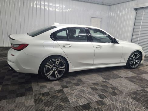 Used 2019 BMW 330i Sedan w/ M Sport Package RWD image 12