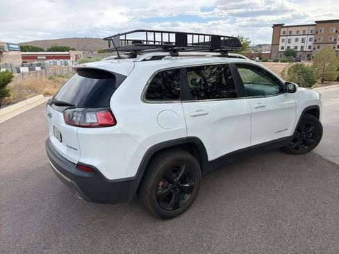 Used 2020 Jeep Cherokee Limited AWD/4WD image 5