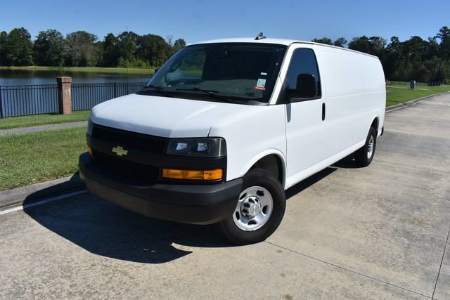 Used 2023 Chevrolet Express 2500 Extended w/ Driver Convenience Package RWD image 6
