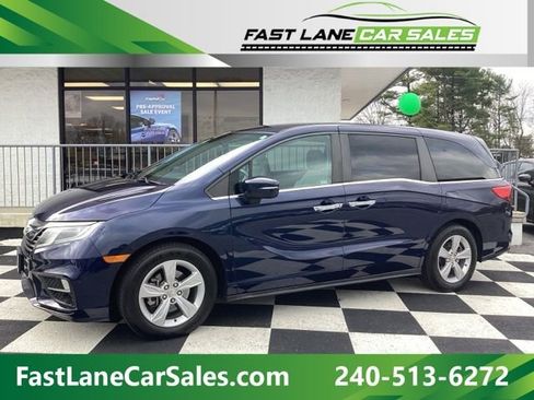 Used 2018 Honda Odyssey EX image 2