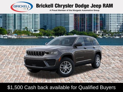 New 2026 Jeep Grand Cherokee Laredo RWD image 1