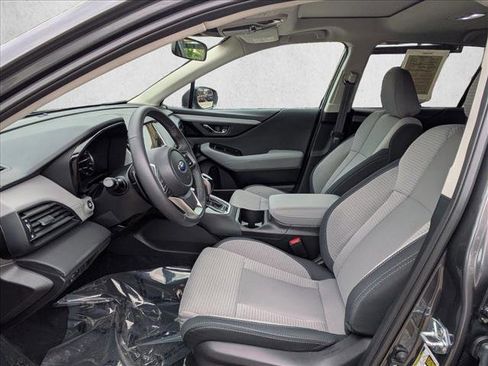 Used 2025 Subaru Outback Premium AWD/4WD image 11