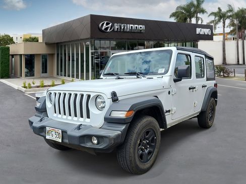 Used 2023 Jeep Wrangler Unlimited Sport AWD/4WD image 7