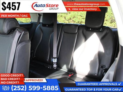 Used 2023 Kia Carnival LX FWD image 10