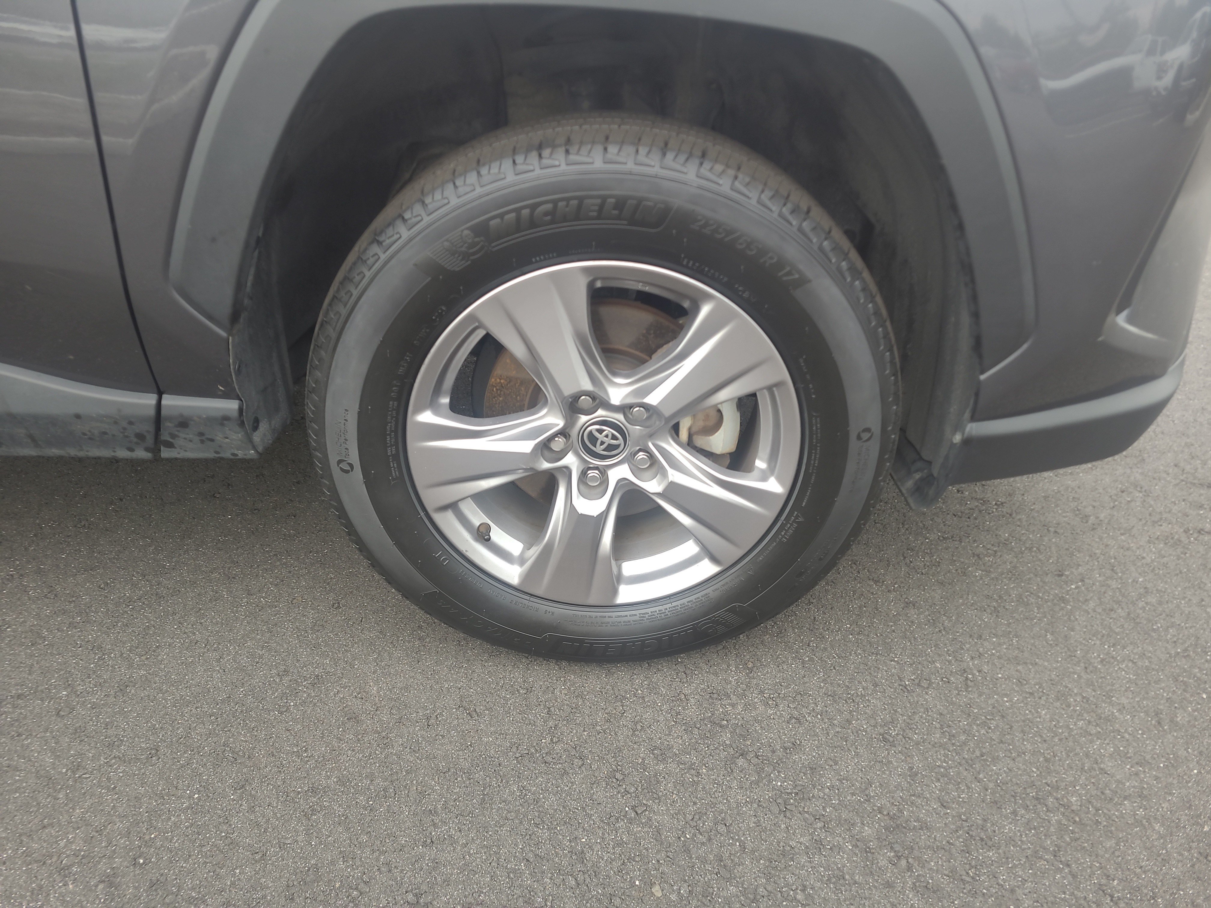 Certified 2025 Toyota RAV4 XLE AWD/4WD image 12