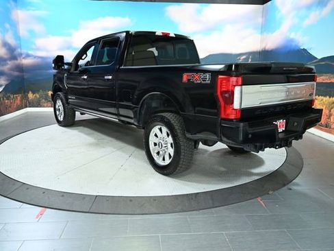 Used 2018 Ford F250 Platinum w/ Platinum Ultimate Package image 6