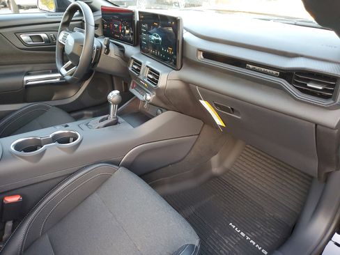 New 2025 Ford Mustang GT image 8
