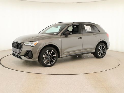 New 2025 Audi Q3 2.0T Premium Plus image 13