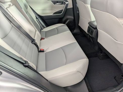 Used 2023 Toyota RAV4 XLE Premium image 32