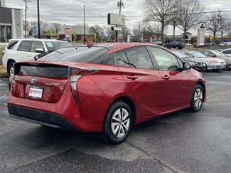 Used 2017 Toyota Prius Three video 3
