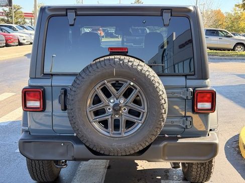 New 2026 Jeep Wrangler Sport S image 7