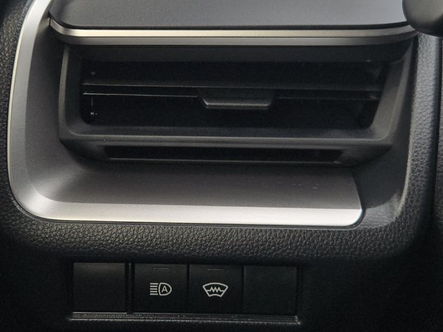 Certified 2026 Toyota Prius LE FWD image 27