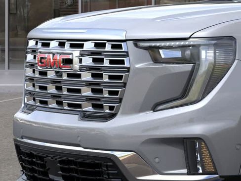 New 2026 GMC Acadia Denali w/ Super Cruise Package AWD/4WD image 13