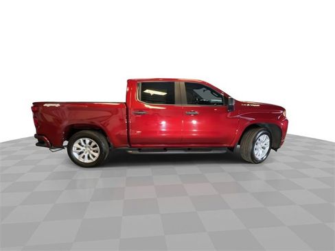 Used 2019 Chevrolet Silverado 1500 Custom w/ Custom Value Package image 5