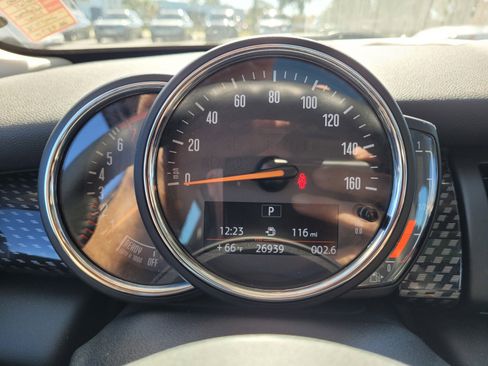 Used 2020 MINI Cooper S w/ Storage Package image 30