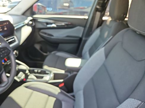 Used 2026 Chevrolet TrailBlazer LT image 16