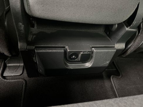 Certified 2025 Ford F150 XLT RWD image 12