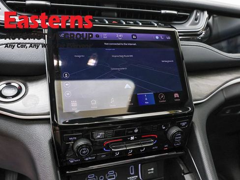 Used 2024 Jeep Grand Cherokee Limited 4xe AWD/4WD image 19