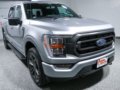 Used 2022 Ford F150 XLT w/ Equipment Group 302A High AWD/4WD image 5