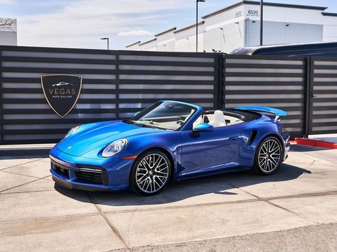 Used 2025 Porsche 911 Turbo S AWD/4WD image 5
