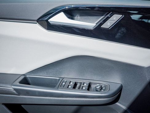 New 2026 Volkswagen Taos S image 20