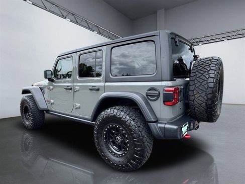 Used 2020 Jeep Wrangler Unlimited Rubicon w/ LED Lighting Group AWD/4WD image 5