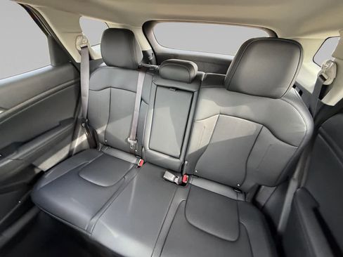 New 2026 Kia Sportage EX w/ EX Panoramic Sunroof Package image 13