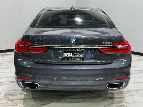 Used 2018 BMW 740i xDrive image 7