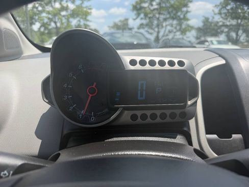 Used 2015 Chevrolet Sonic LT FWD image 17