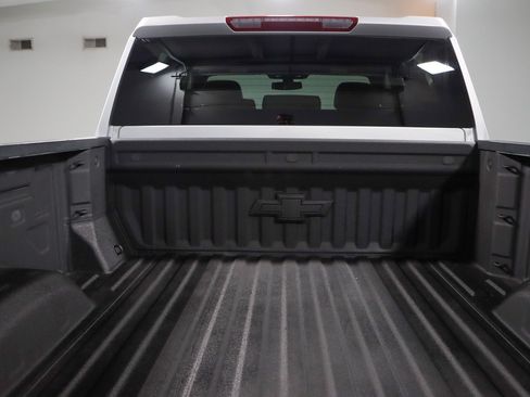 Used 2022 Chevrolet Silverado 2500 LTZ w/ Z71 Off-Road Package AWD/4WD image 29