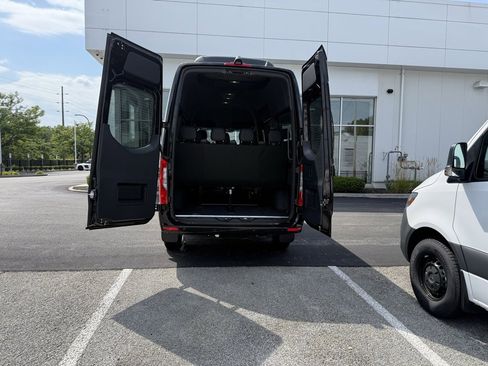 New 2025 Mercedes-Benz Sprinter 2500 image 5