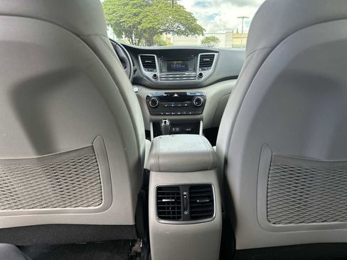 Used 2017 Hyundai Tucson Sport FWD image 20
