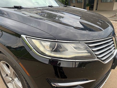 Used 2017 Lincoln MKC Premiere FWD image 8