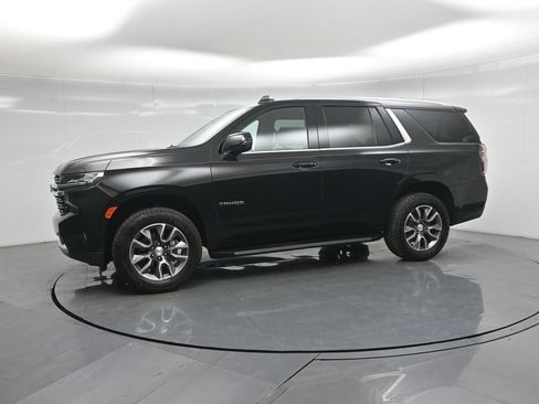 Used 2024 Chevrolet Tahoe LT w/ LT Signature Plus Package RWD image 33